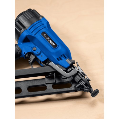 ЗУБР DA34-64, пневматический финишный нейлер для реечных гвоздей ЗУБР 15Ga, DA34 (32-64 мм), Профессионал (31926)