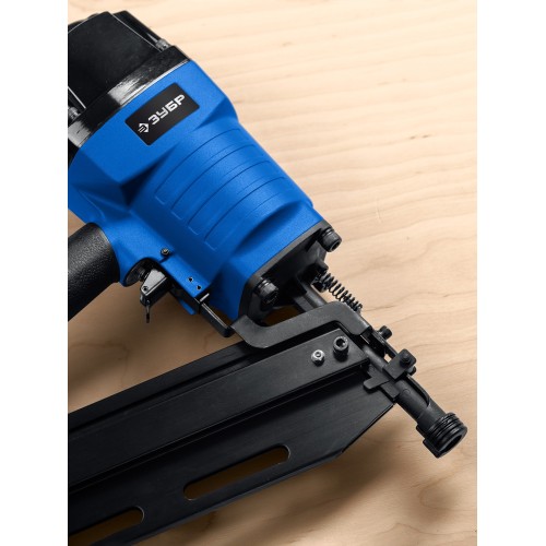 ЗУБР SN21-90, пневматический нейлер для реечных гвоздей ЗУБР SN21 (50-90 мм) Профессионал (31931)