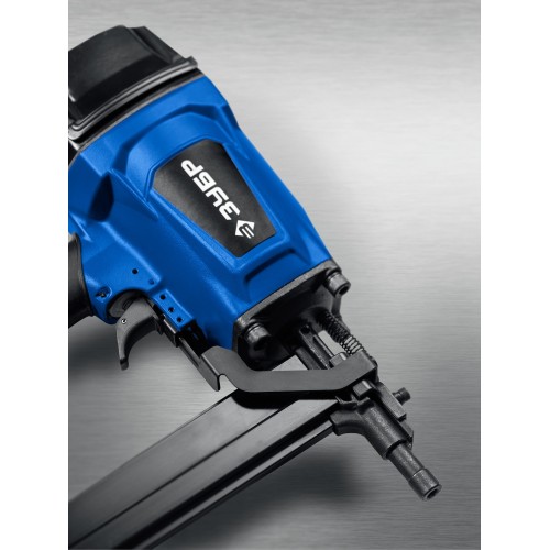 ЗУБР CN-40, пневматический нейлер для гвоздей по бетону и металлу, Профессионал (31940)
