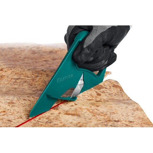 KRAFTOOL LINO-А02, нож для напольных покрытий (0930)