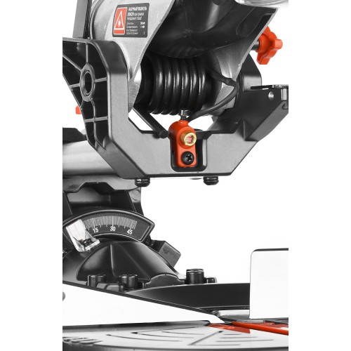 ЗУБР ЗПТ-255-1800 ПЛ пила торцовочная с протяжкой, d 255 х 30 мм, 1800 Вт