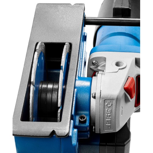 ЗУБР d 230 мм, 2600 Вт, 65 мм, штроборез (бороздодел), метал. ящик, Профессионал (ЗШ-П65-2600 ПВСТК)